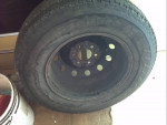F150 tire / rim (235-75-17)