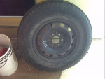 F150 tire / rim (235-75-17)