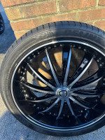 Borghini B19 Wheel 22x9.5 5x115 5x120 Black Machined