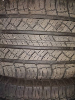 Set of 245/60R18