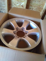 New Single 4Runner Wheel - 17 inch