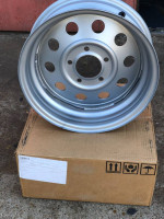 TRAILA RIM WHEEL 15 INCH STEEL 5 LUG NO SET ONLY SALE BY SINGLE RIM