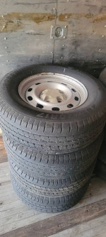 Full set of wheels rims and tires for dodge ram 1500