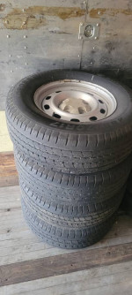 Full set of wheels rims and tires for dodge ram 1500