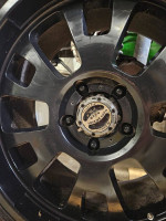 V tread with wheels (4)