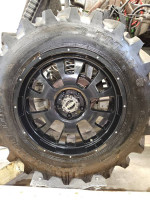 V tread with wheels (4)