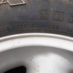 (1) Jeep Cherokee Rim