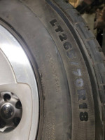 Jeep SAHARA wheels w/ roller tires fit WJ
