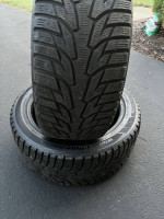 2 Like New 235X45X17 97T Hankook Winter I*Pike RS Snow Winter Tires