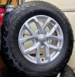 Jeep Wrangler or Gladiator wheels with Bridgestone tires (4)