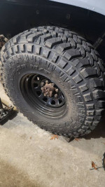 40 x 13.5 x 17 Nitto Trail Grappler M/T