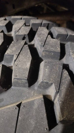 40 x 13.5 x 17 Nitto Trail Grappler M/T