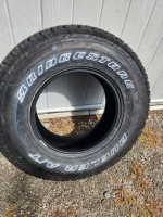 Bridgestone Dueler 245/75/16 Tire
