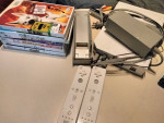 Wii, controllers,5 games