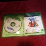 The Sims4 Bundle, Sims4 +cats & Dogs XBOXONE XBOX one