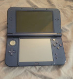 Nintendo 3ds Galaxy with carrying case