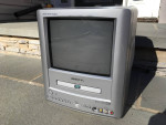 Vintage Toshiba MD9DM1 9" Retro Gaming CRT TV/DVD Player Combo Unit