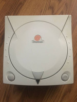 Sega Dreamcast + 3 Controllers