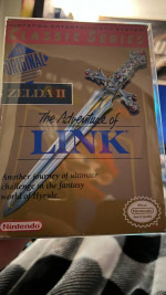 Zelda 2 Nes very very nice condition! Complete in box, make an offer