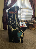 Mortal combat arcade machine
