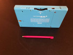 NINTENDO DSI ( ICE BLUE ) WORKS GREAT