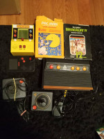 Atari Collection plus more : Flashback 2 W/ 2 remotes, vintage cib games, Pacman