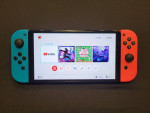 Nintendo Switch OLED 64GB + Pokemon Violet - GREAT CONDITION