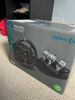 Logitech G923 Racing Wheel and Pedals