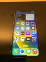 6.1” Apple iPhone XR - Cricket wireless-Hexa core microchip